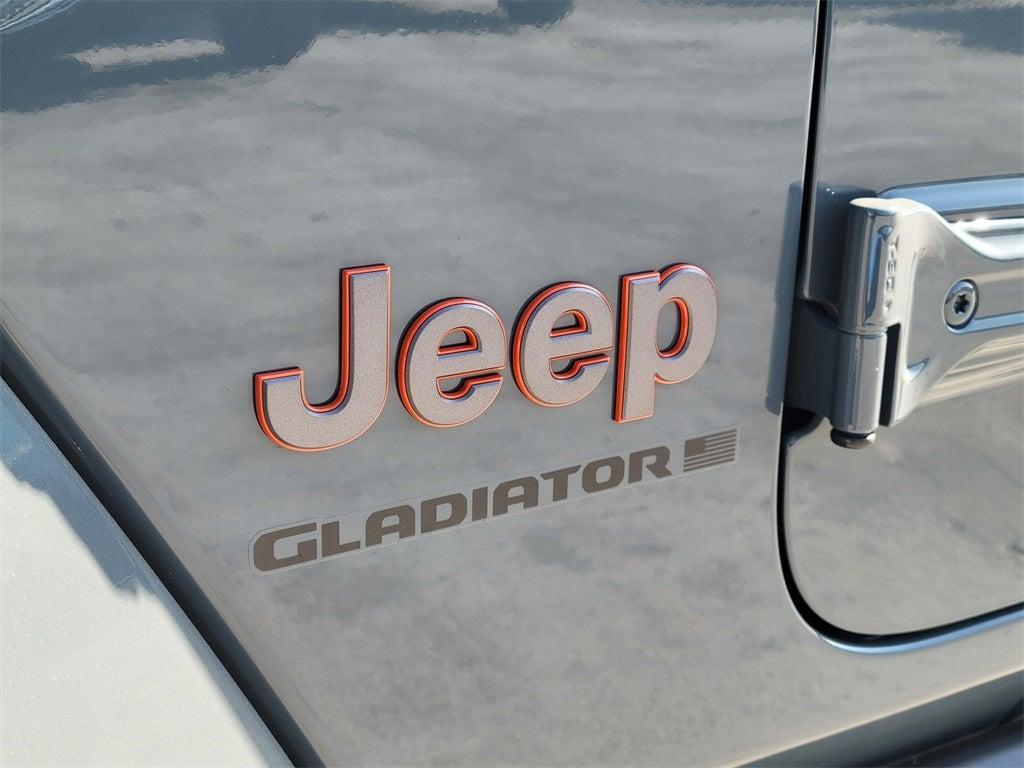 new 2025 Jeep Gladiator car, priced at $52,185