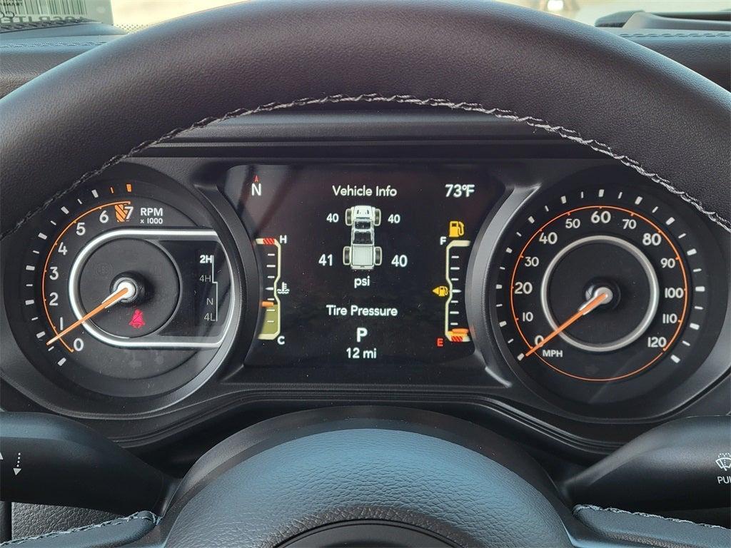 new 2025 Jeep Gladiator car, priced at $52,185