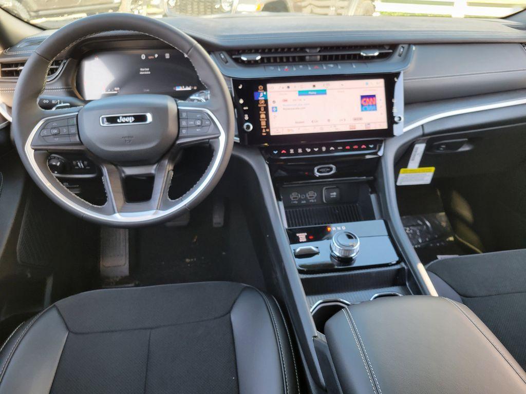 new 2026 Jeep Grand Cherokee car, priced at $44,303