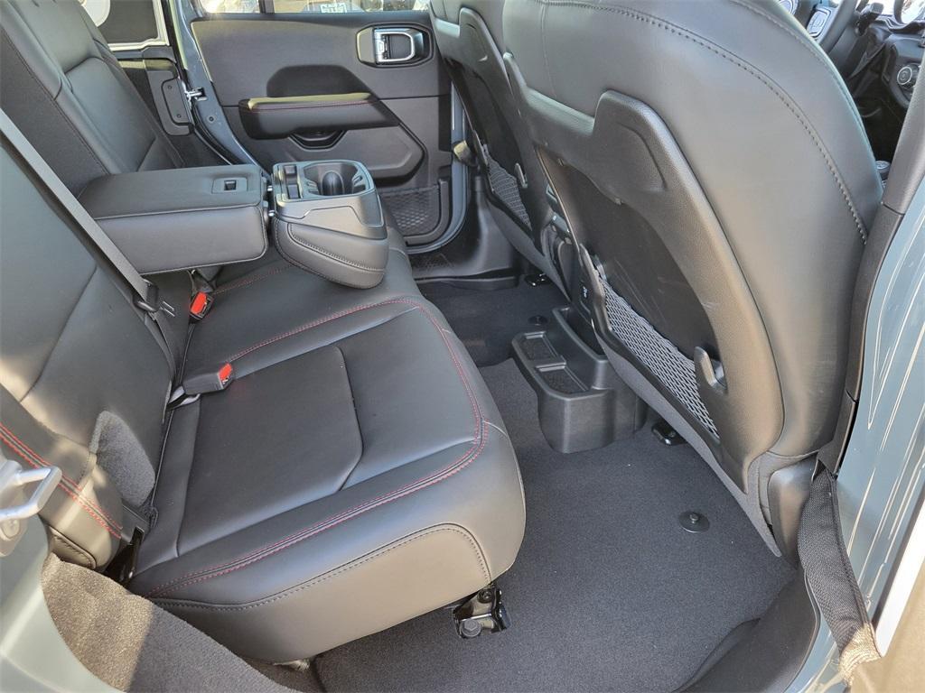 new 2026 Jeep Wrangler car, priced at $66,075