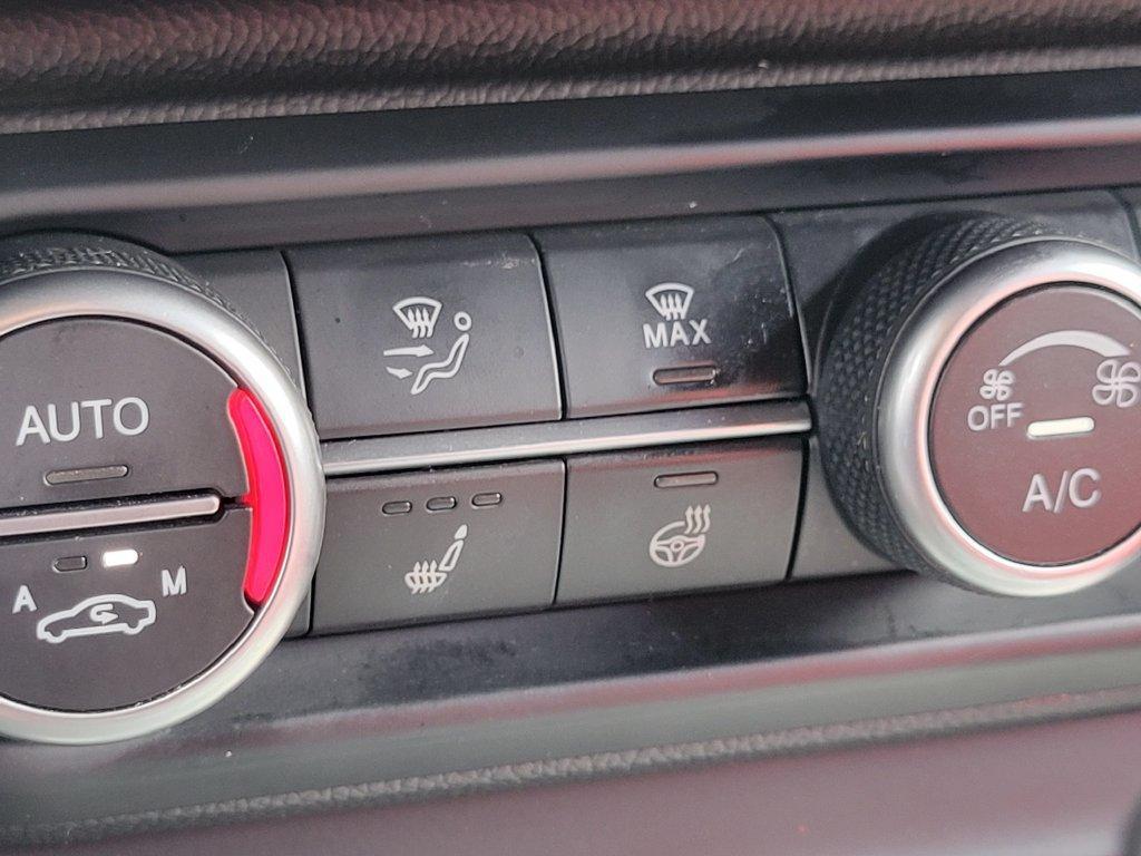 used 2023 Alfa Romeo Stelvio car
