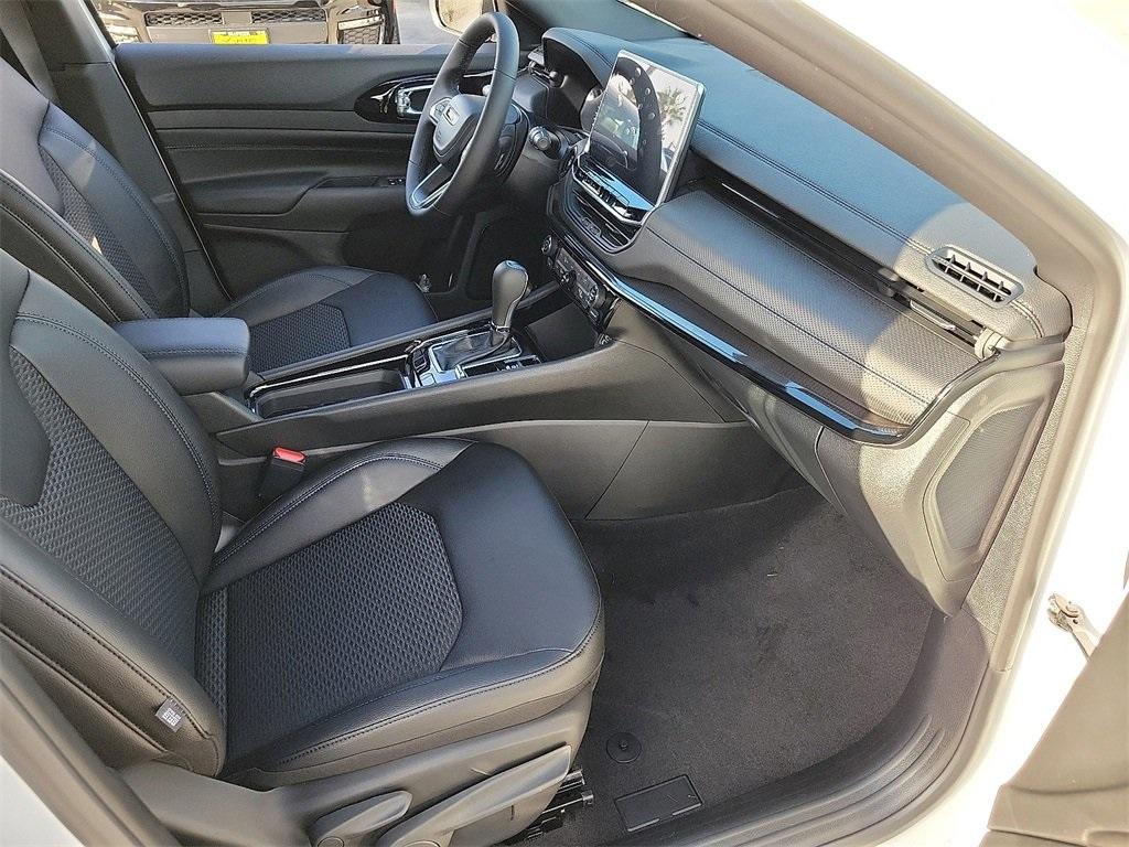 new 2026 Jeep Compass car, priced at $35,405