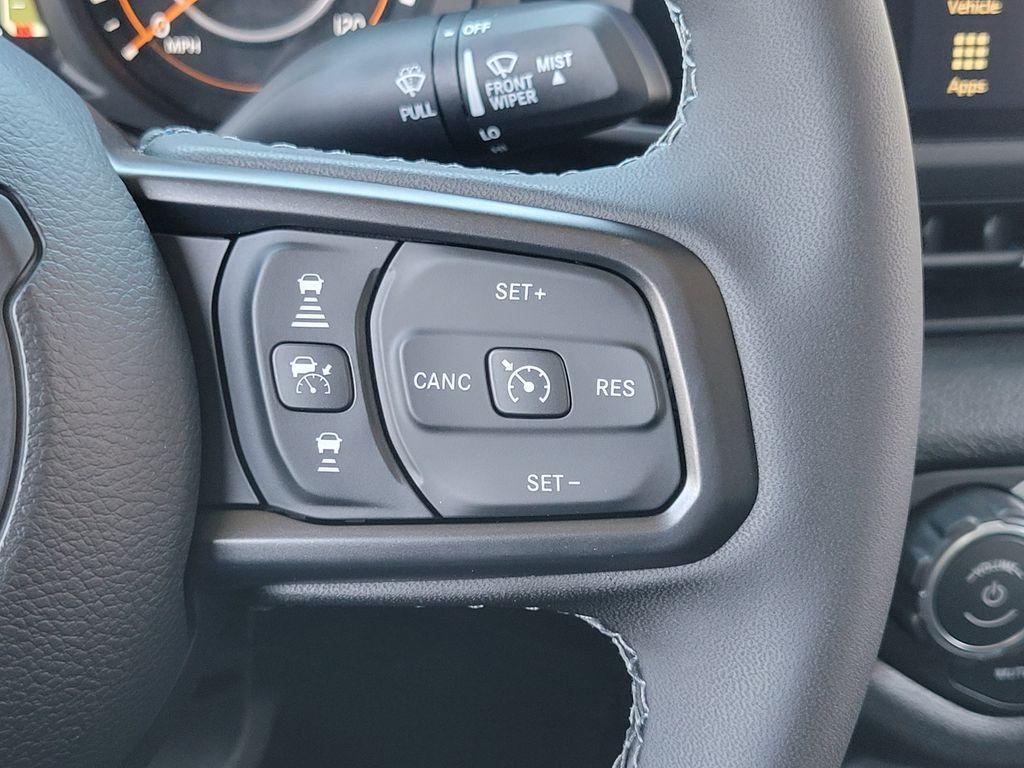 new 2026 Jeep Gladiator car, priced at $48,477