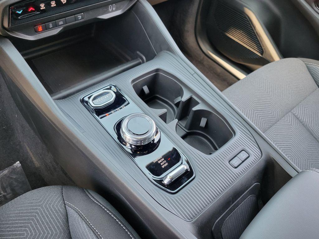 new 2026 Jeep Cherokee car, priced at $39,071