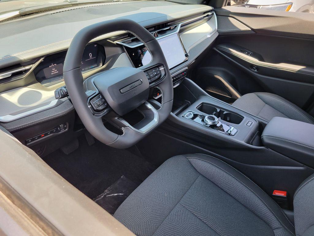 new 2026 Jeep Cherokee car, priced at $39,071