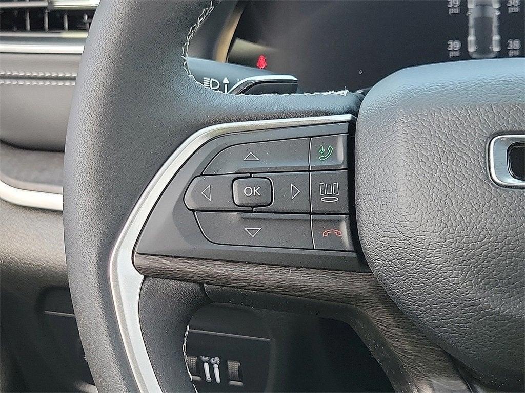 new 2025 Jeep Grand Cherokee car, priced at $43,206