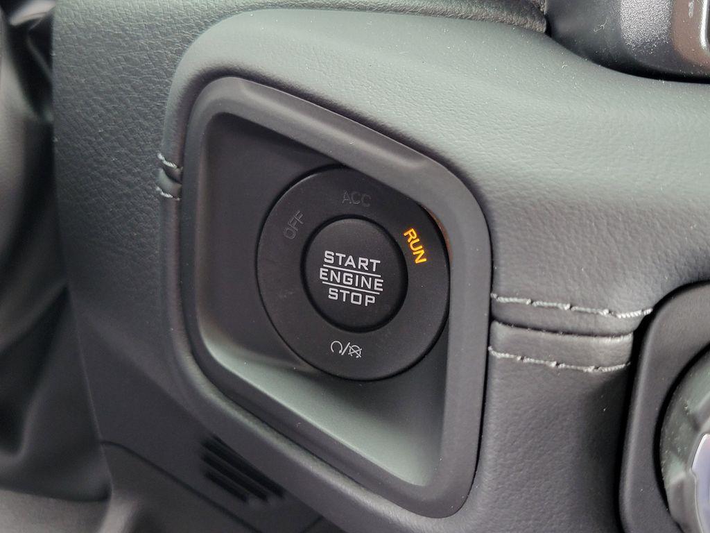 new 2026 Jeep Gladiator car, priced at $62,960