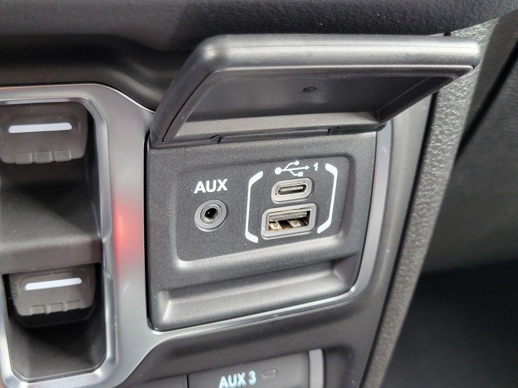 new 2026 Jeep Gladiator car, priced at $62,960