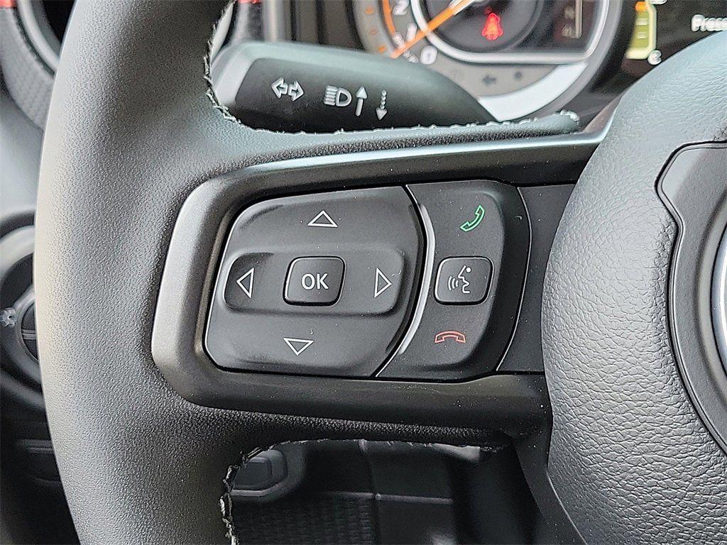 new 2025 Jeep Gladiator car, priced at $78,392