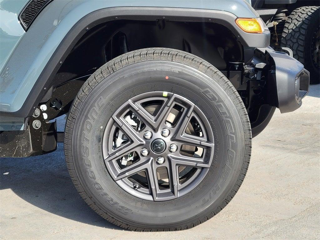 new 2026 Jeep Gladiator car, priced at $50,220