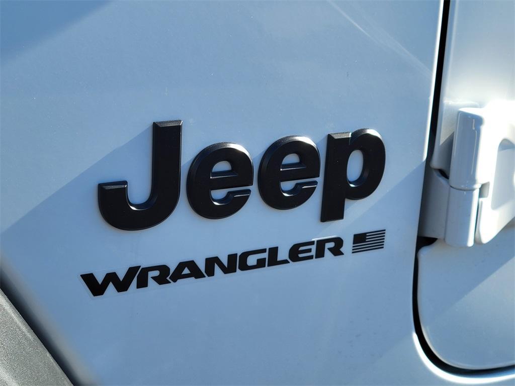 new 2026 Jeep Wrangler car, priced at $55,051