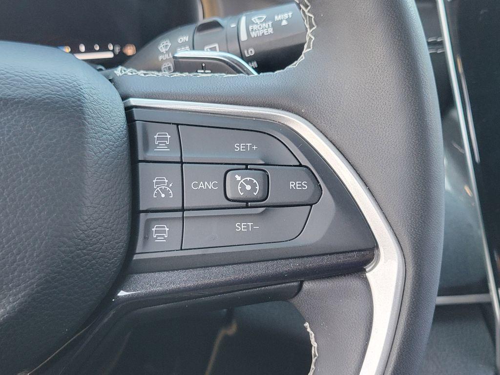 used 2023 Jeep Grand Cherokee L car, priced at $34,500