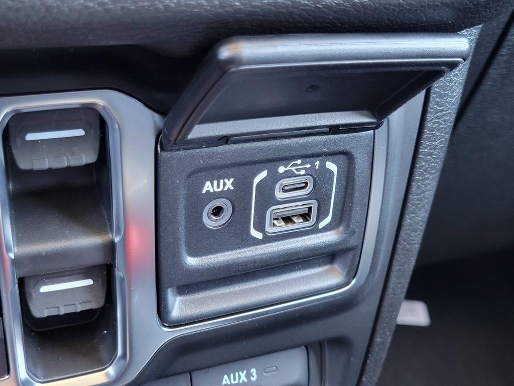 new 2026 Jeep Wrangler car, priced at $53,846