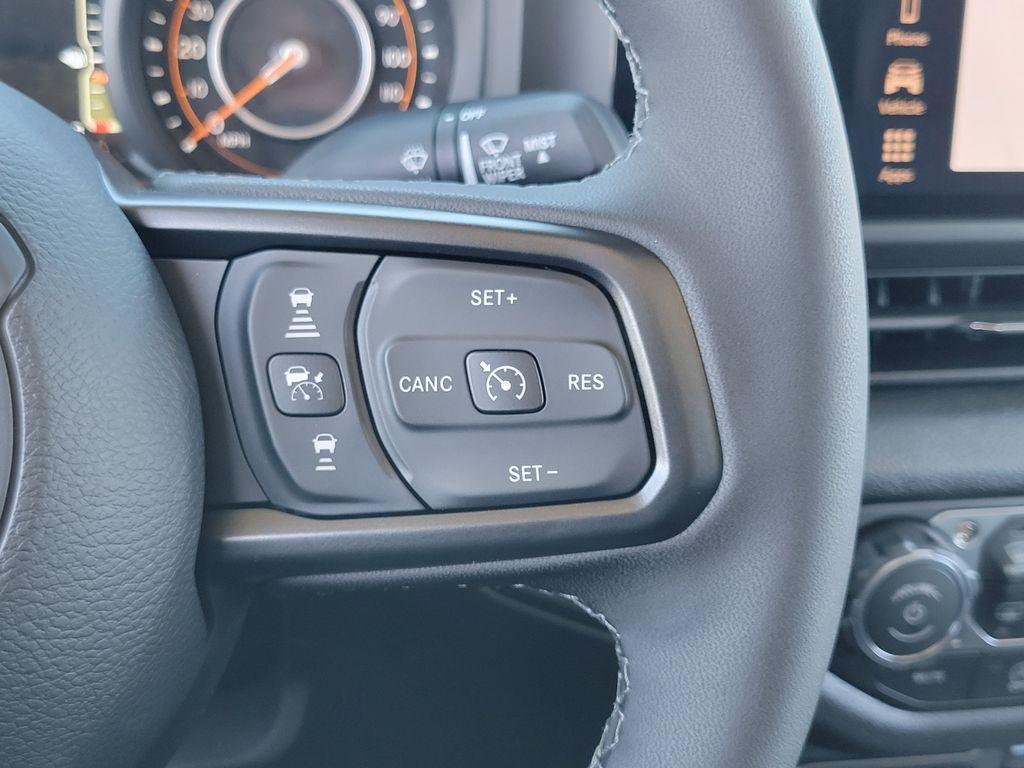 new 2026 Jeep Gladiator car, priced at $49,400