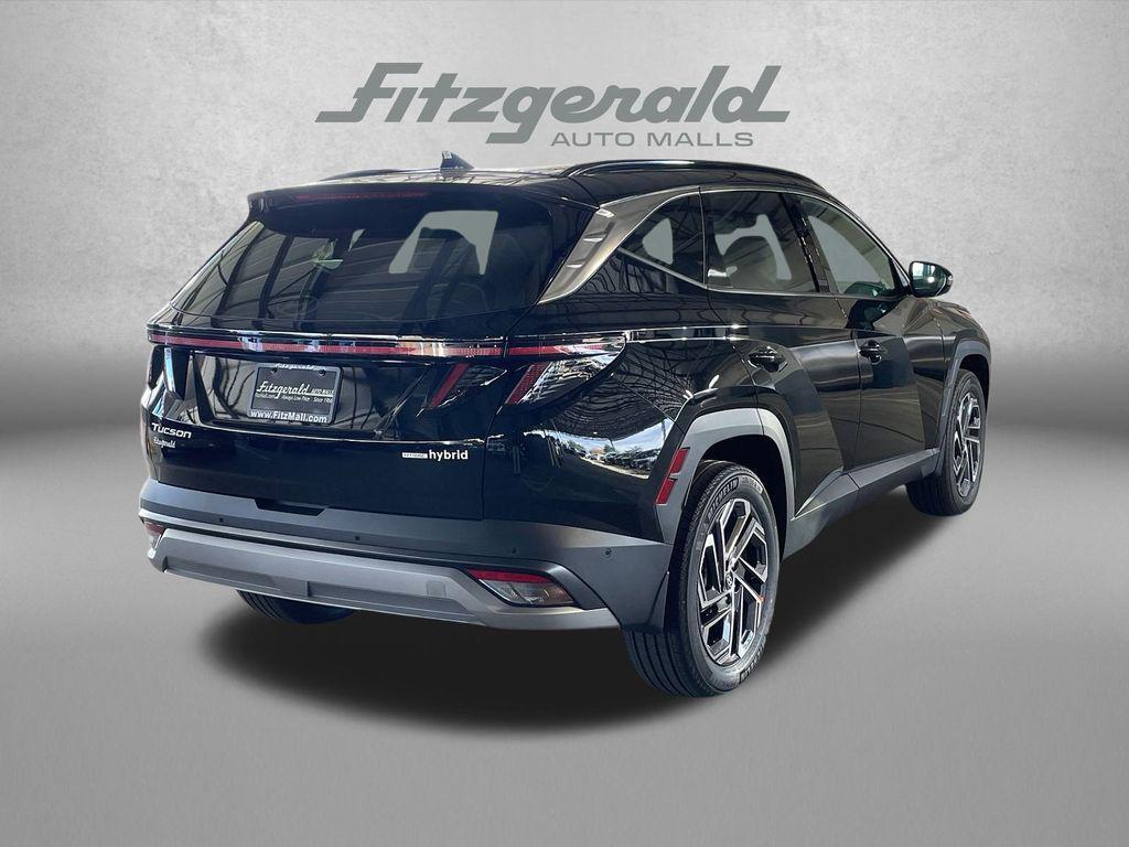 new 2026 Hyundai TUCSON Hybrid car, priced at $40,994