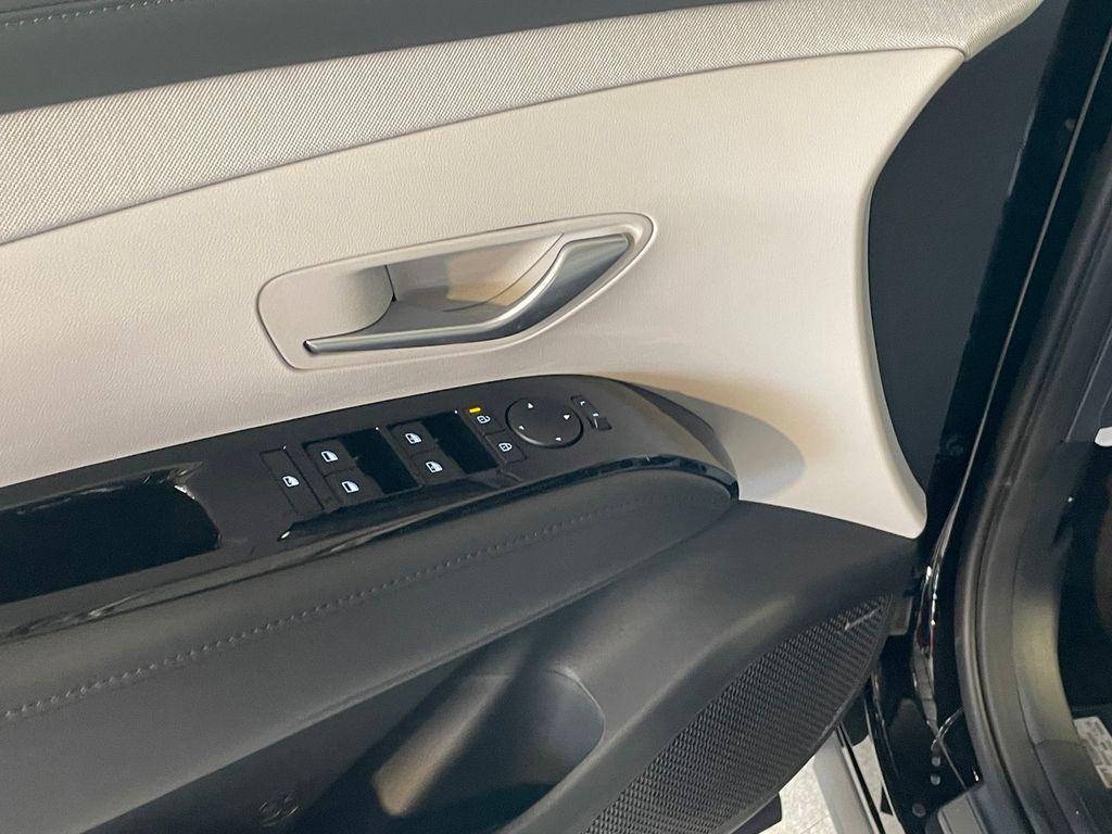 new 2026 Hyundai TUCSON Hybrid car, priced at $40,994