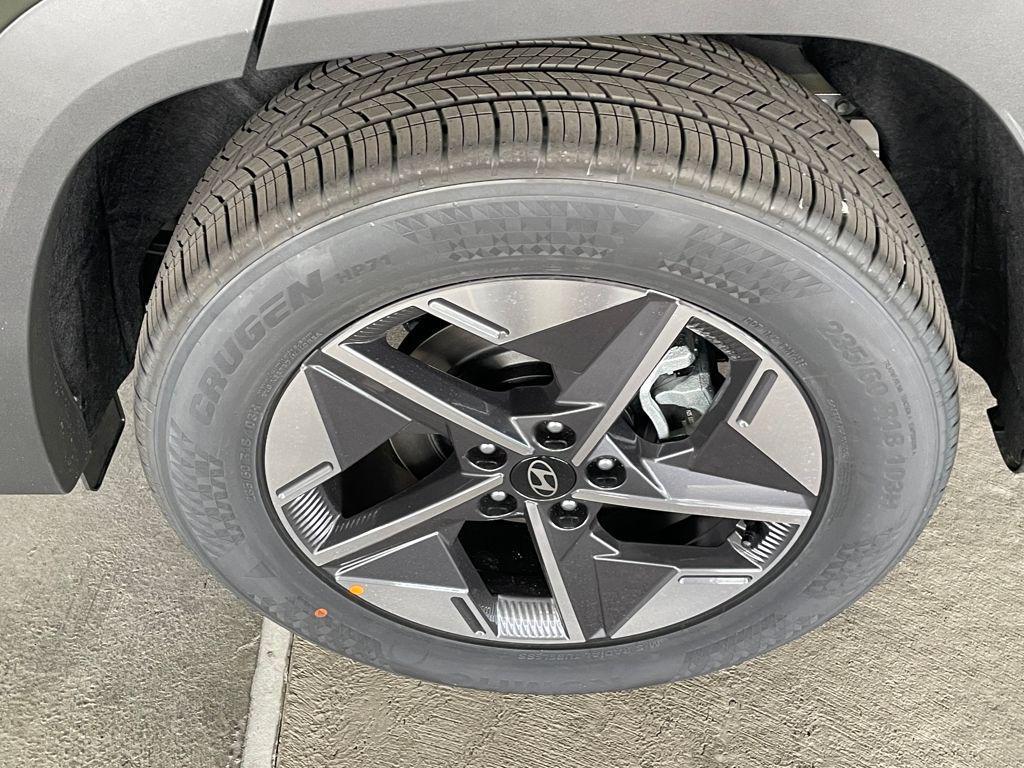 new 2026 Hyundai Tucson car, priced at $33,919