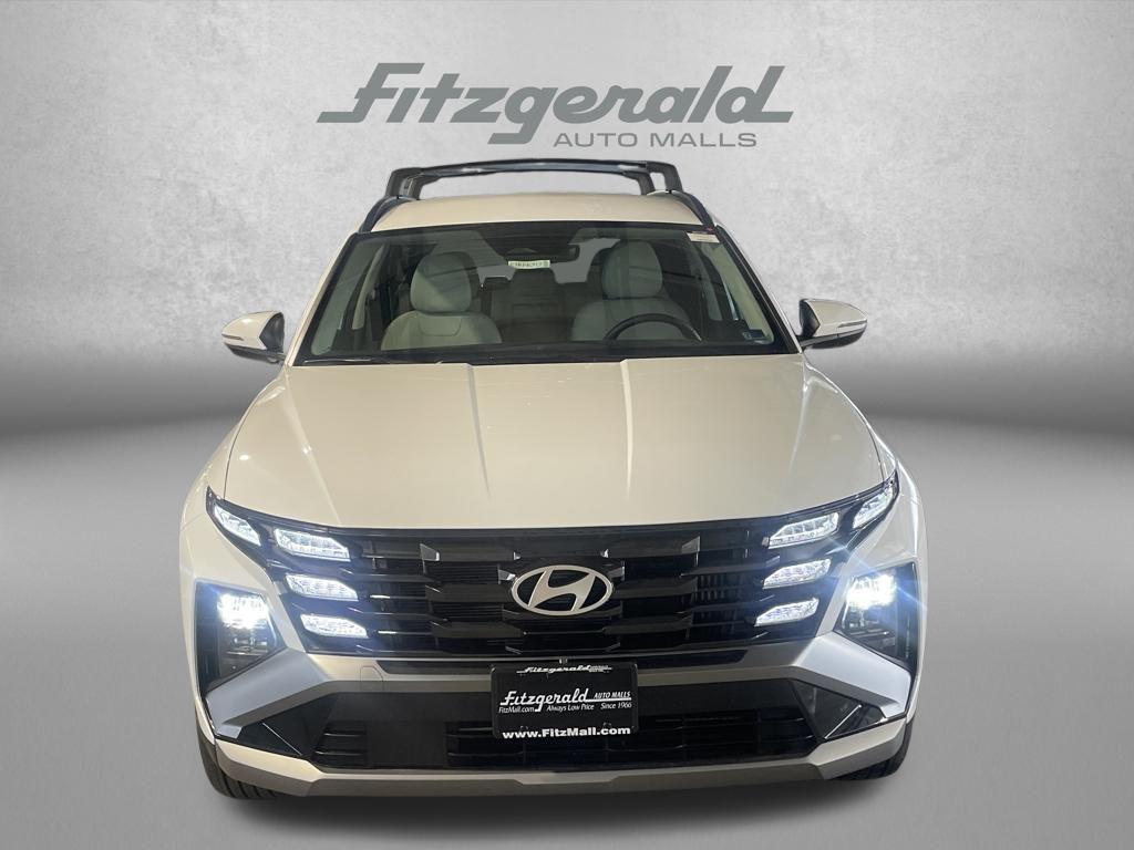 new 2026 Hyundai TUCSON Hybrid car, priced at $37,194