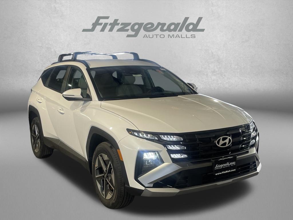 new 2026 Hyundai TUCSON Hybrid car, priced at $37,194