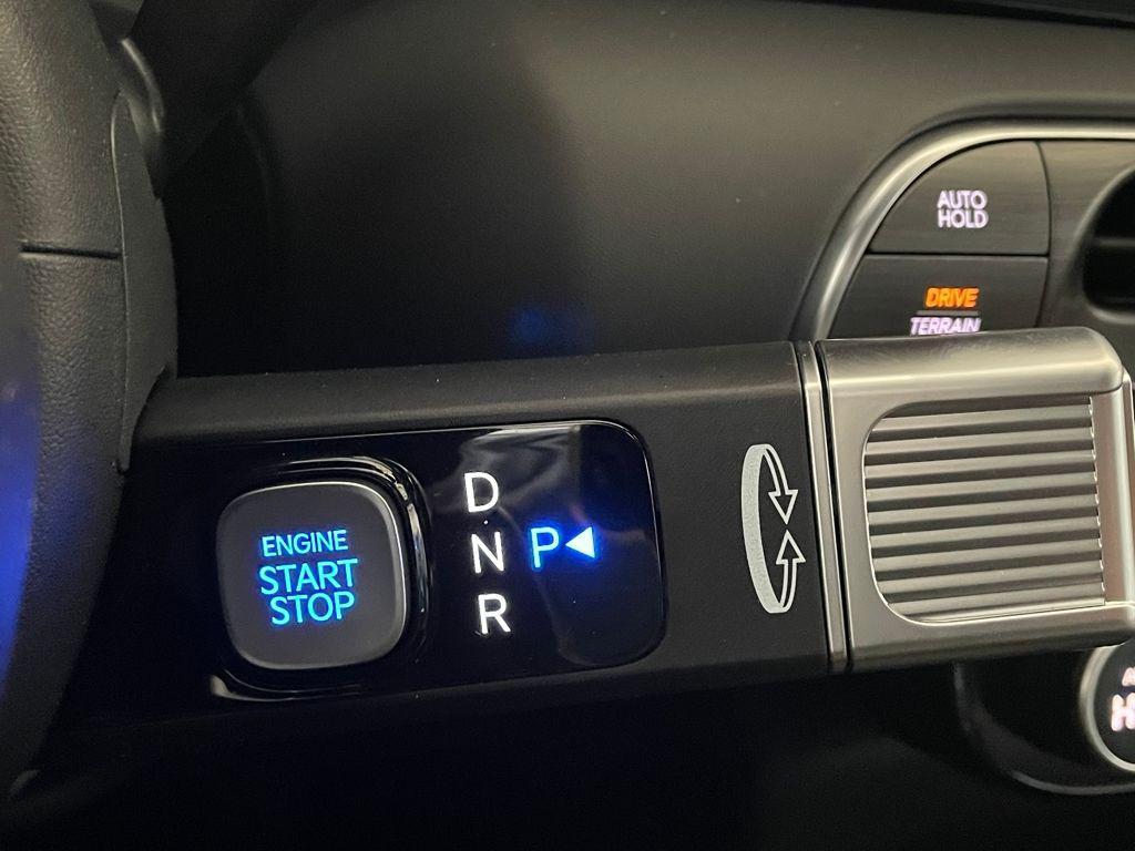 new 2026 Hyundai Palisade Hybrid car, priced at $61,015