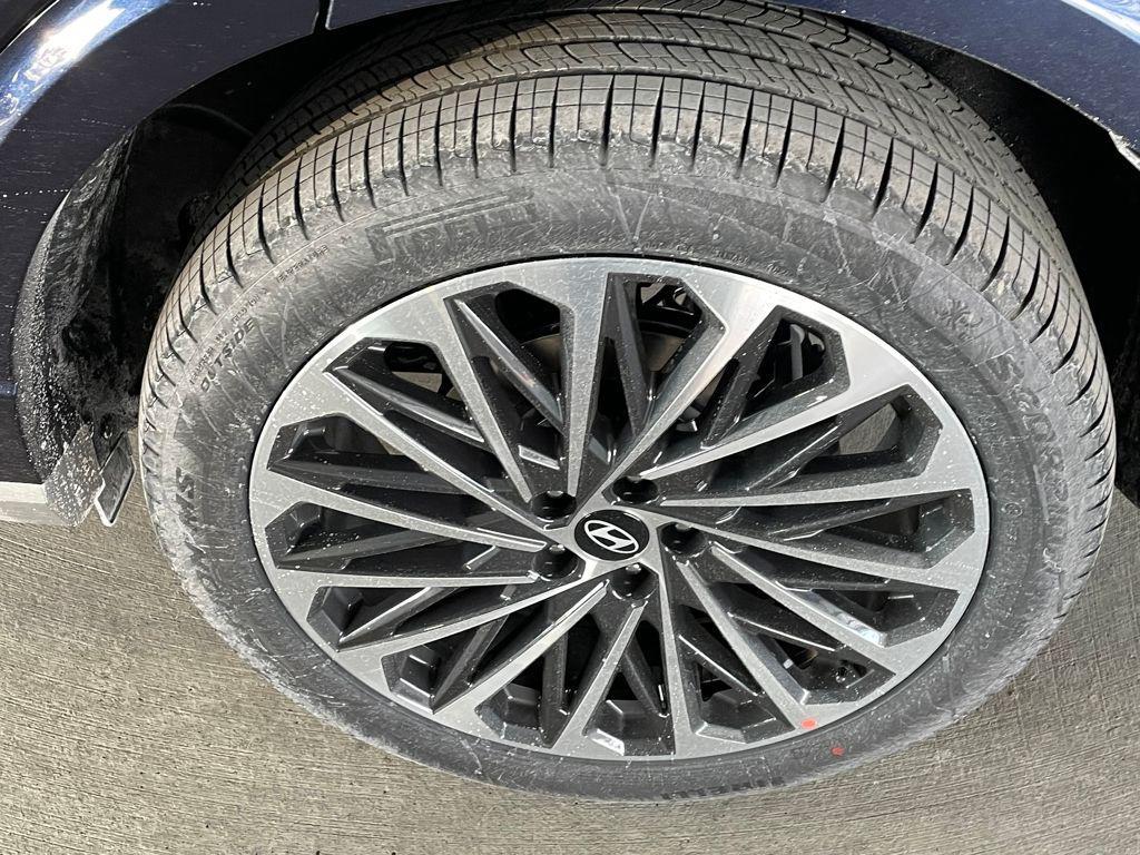 new 2026 Hyundai Palisade Hybrid car, priced at $61,015