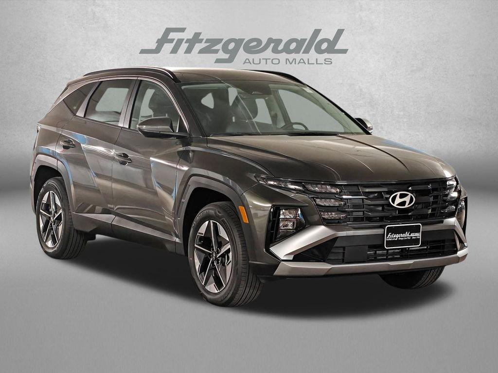 new 2026 Hyundai TUCSON Hybrid car, priced at $33,892