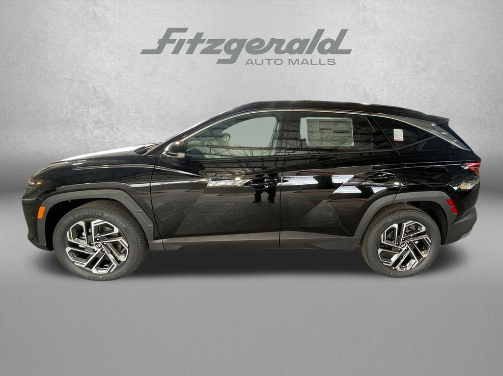 new 2026 Hyundai TUCSON Hybrid car, priced at $41,095