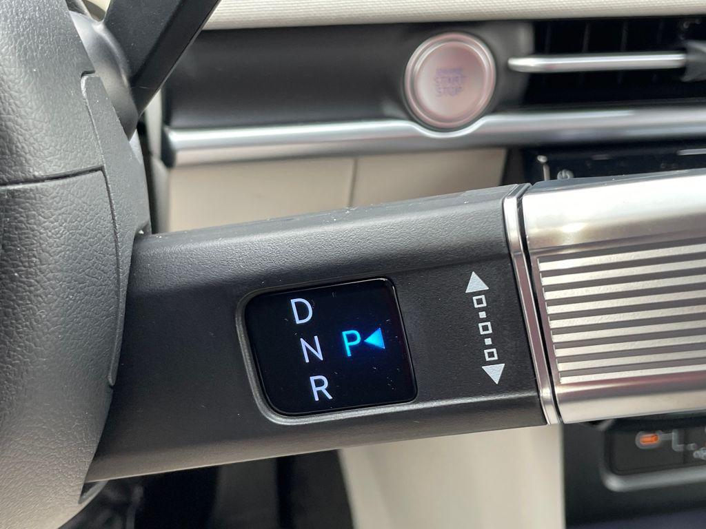 new 2026 Hyundai TUCSON Hybrid car, priced at $41,024