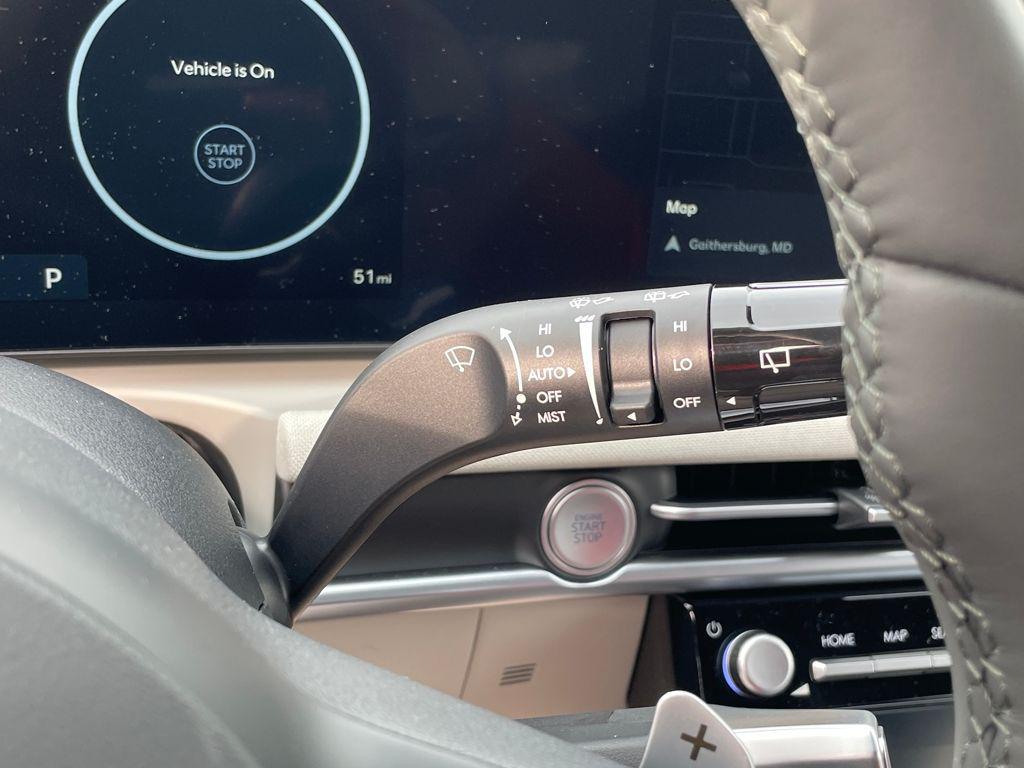 new 2026 Hyundai TUCSON Hybrid car, priced at $41,024