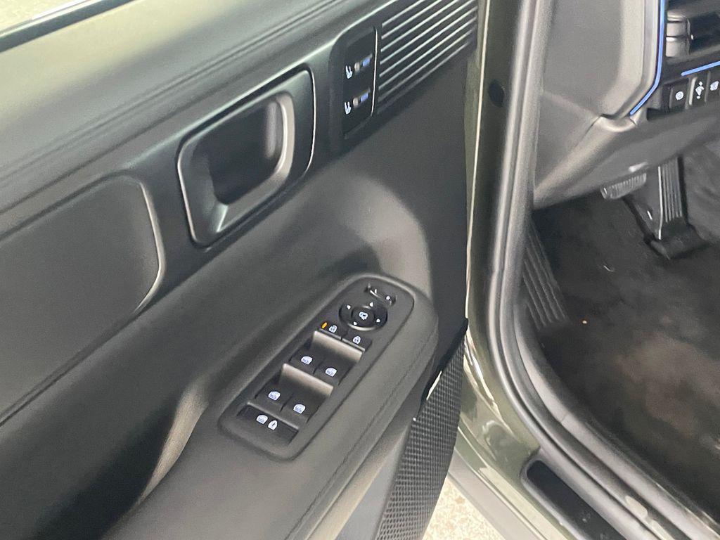 new 2026 Hyundai SANTA FE HEV car, priced at $48,090