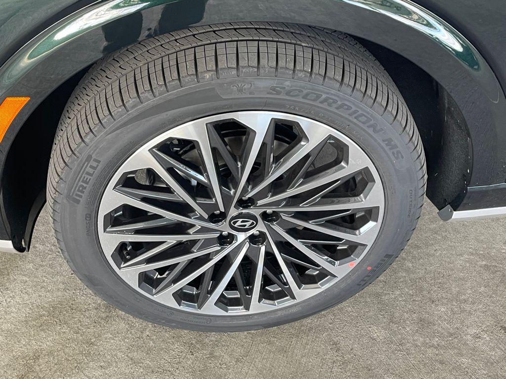 new 2026 Hyundai Palisade Hybrid car, priced at $61,570