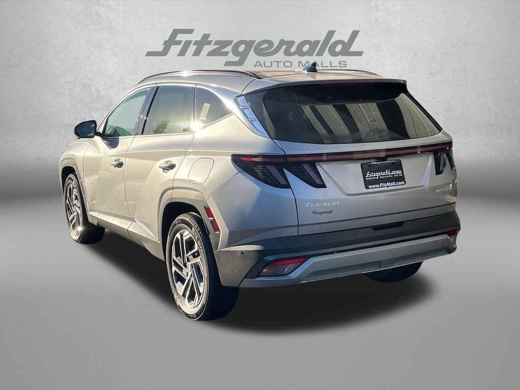 new 2026 Hyundai TUCSON Hybrid car, priced at $41,095