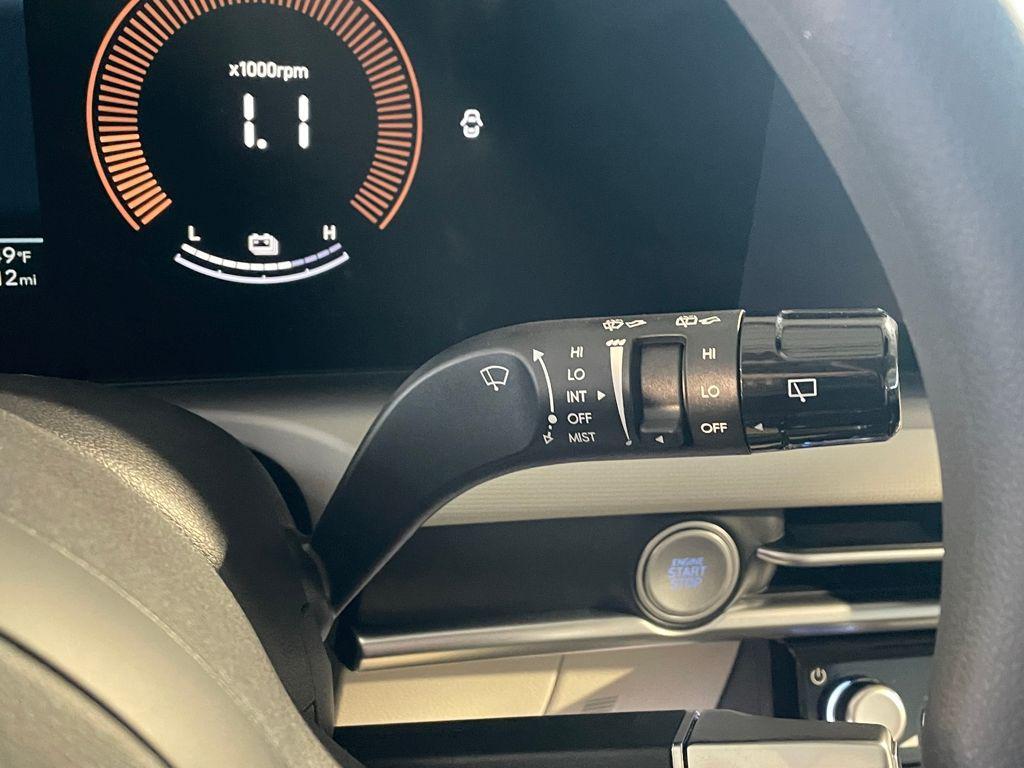 new 2026 Hyundai TUCSON Hybrid car, priced at $34,140