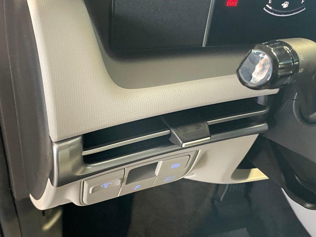 new 2026 Hyundai TUCSON Hybrid car, priced at $34,140