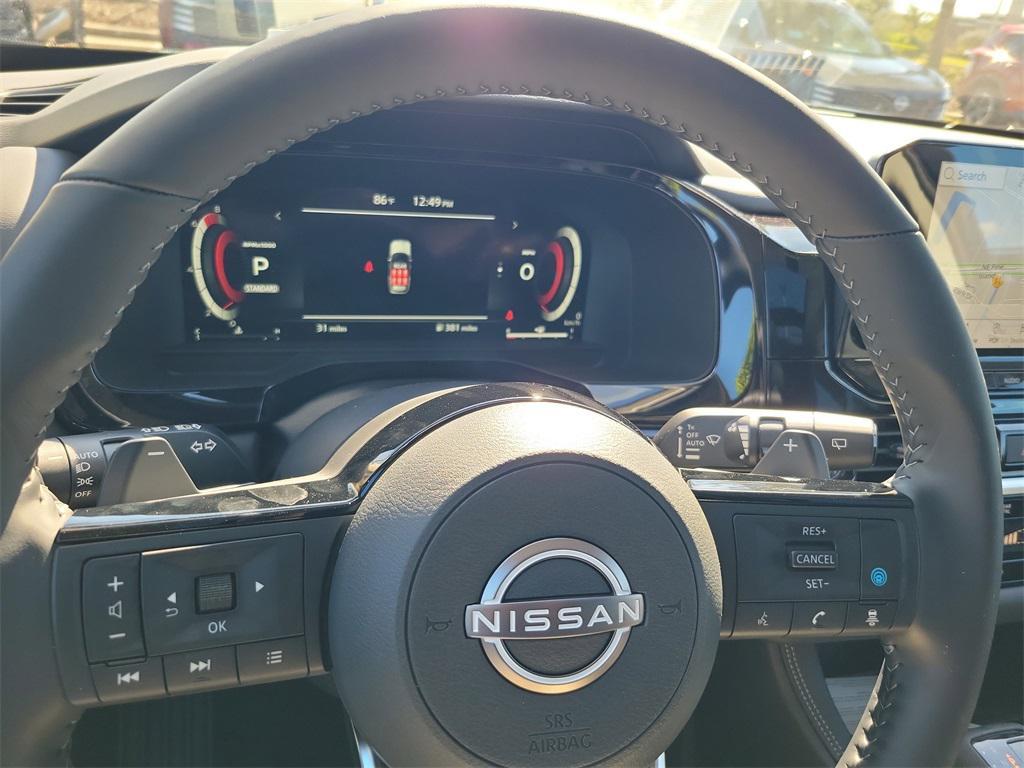 new 2025 Nissan Pathfinder car, priced at $40,111