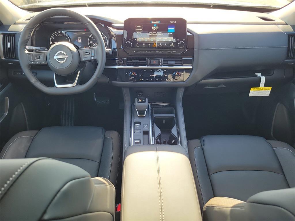 new 2025 Nissan Pathfinder car, priced at $33,601