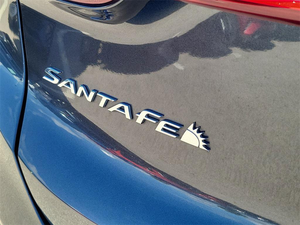 used 2021 Hyundai Santa Fe car, priced at $17,197