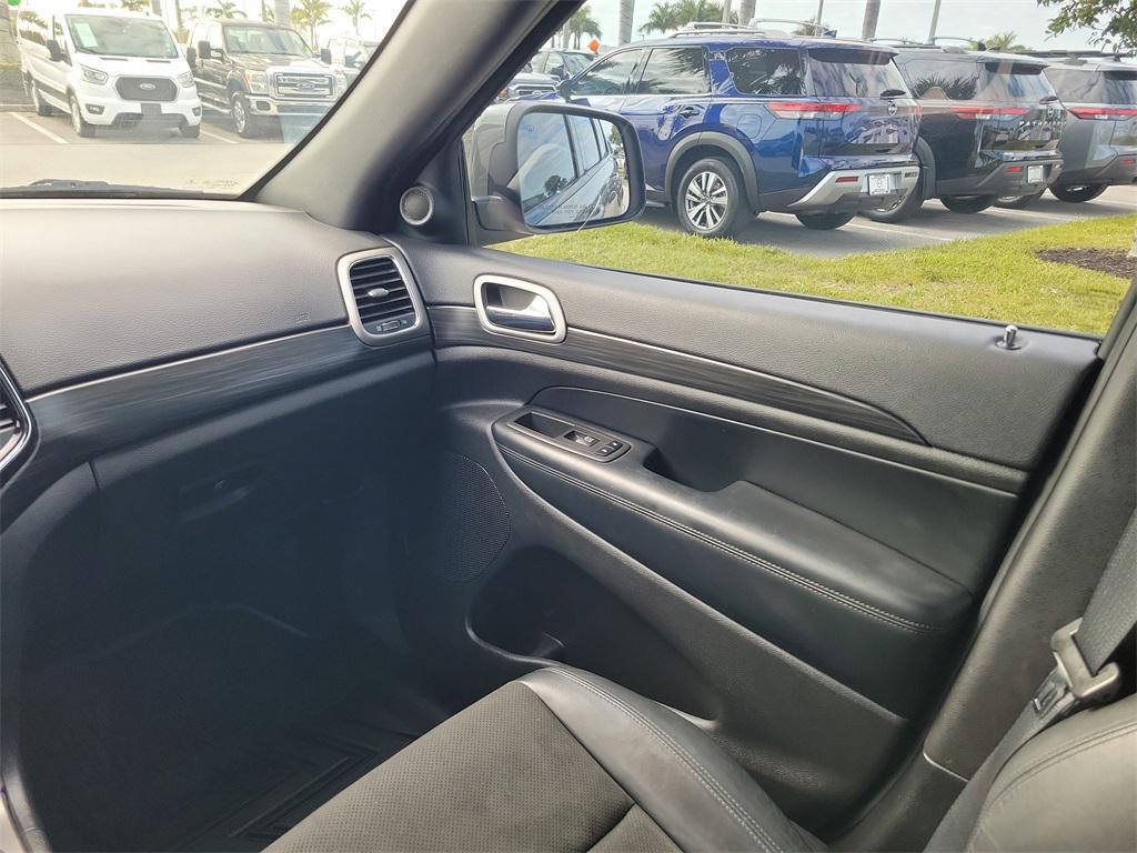 used 2021 Jeep Grand Cherokee car, priced at $20,888