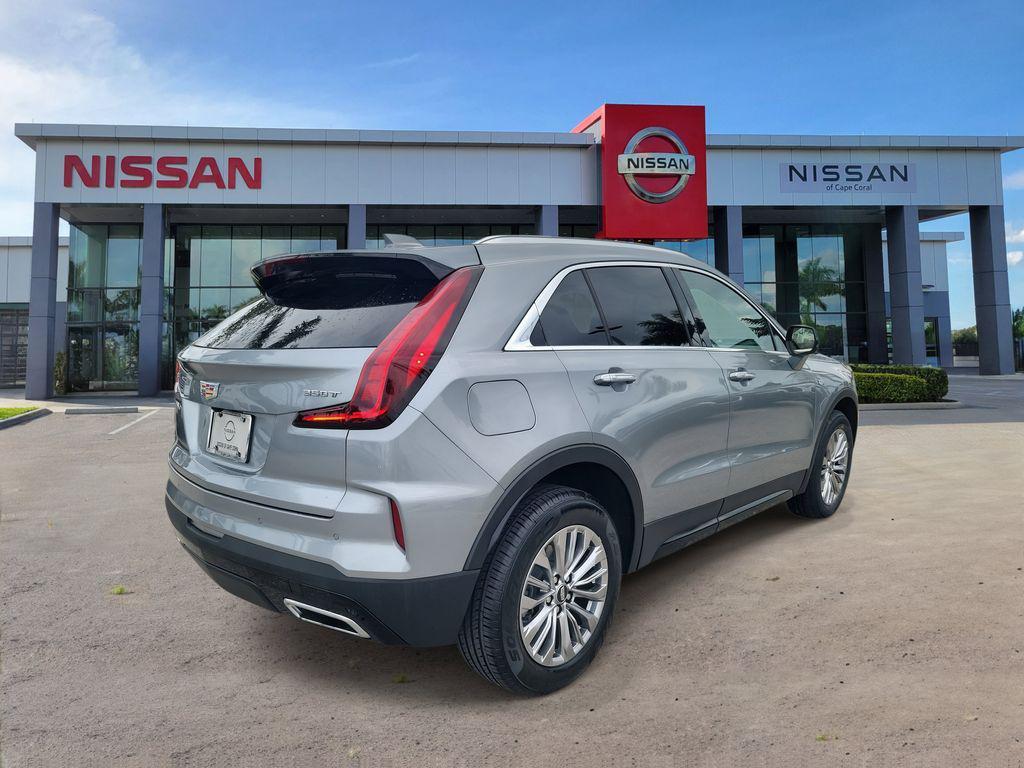 used 2025 Cadillac XT4 car, priced at $31,320