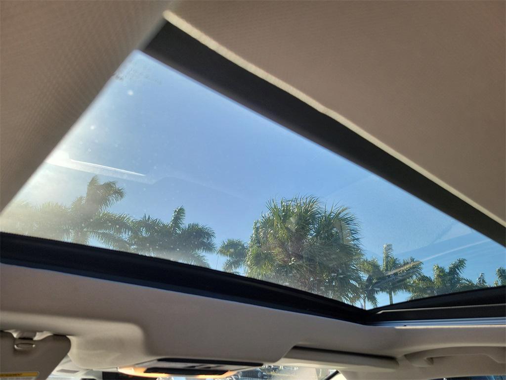 used 2022 Nissan Rogue car, priced at $17,998