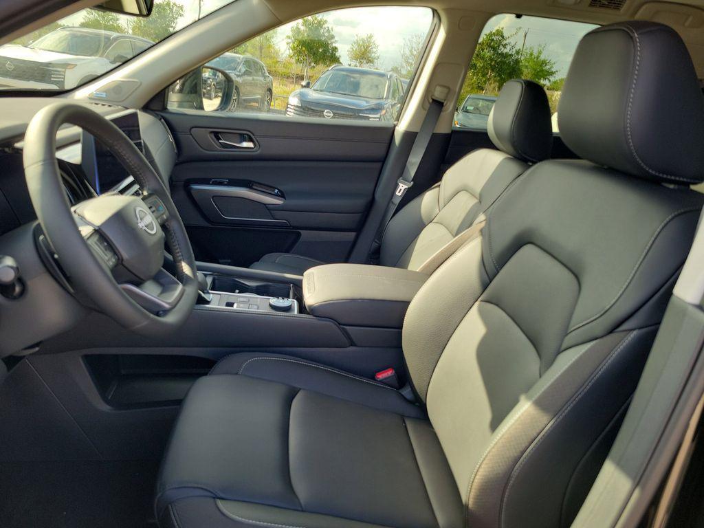new 2026 Nissan Pathfinder car, priced at $49,048