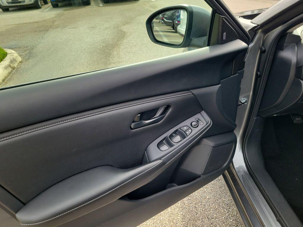 used 2025 Nissan Sentra car, priced at $23,889