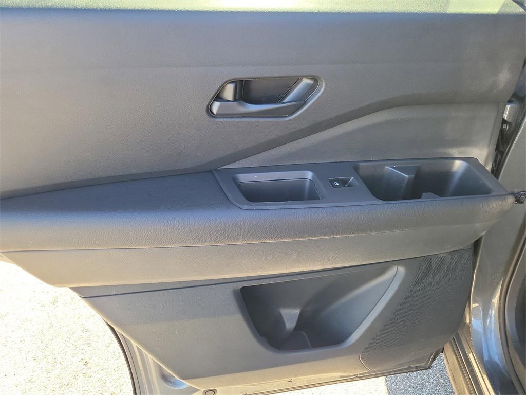 used 2023 Nissan Pathfinder car, priced at $32,998