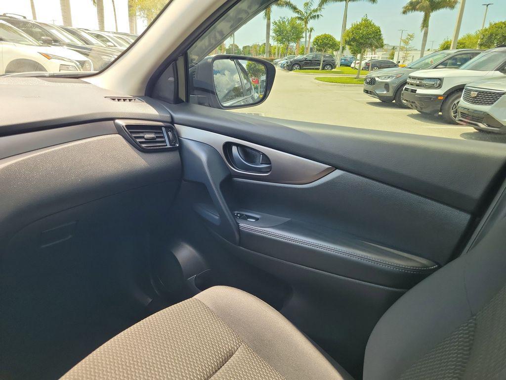 used 2022 Nissan Rogue Sport car, priced at $18,998