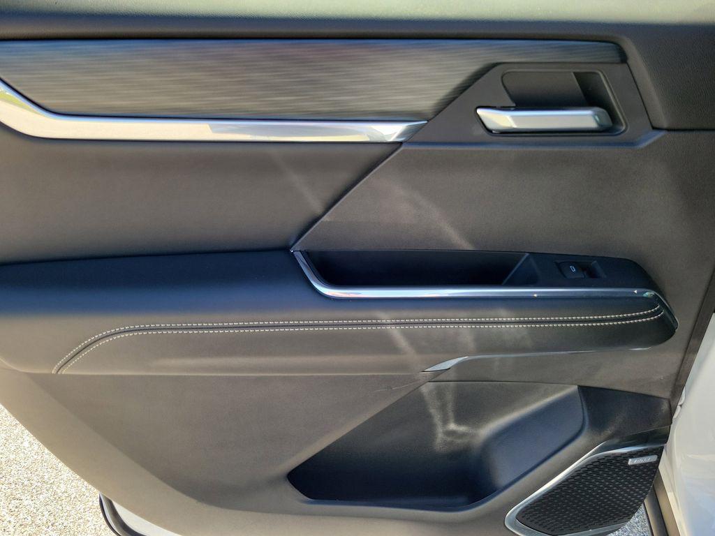 used 2025 GMC Acadia car, priced at $34,934