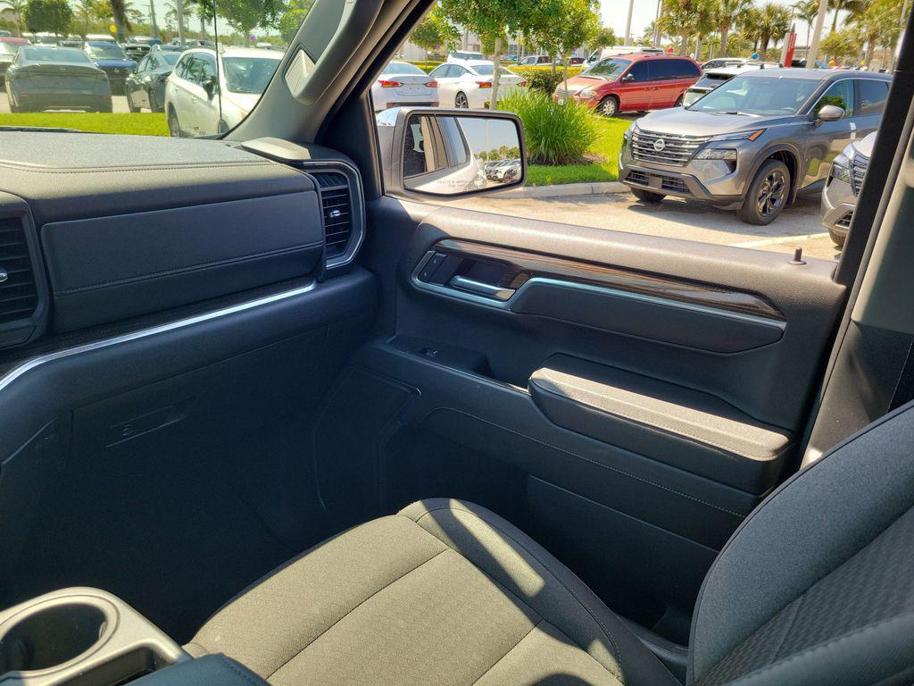 used 2025 Chevrolet Silverado 1500 car, priced at $35,917