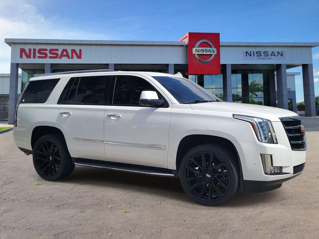 used 2020 Cadillac Escalade car, priced at $39,890