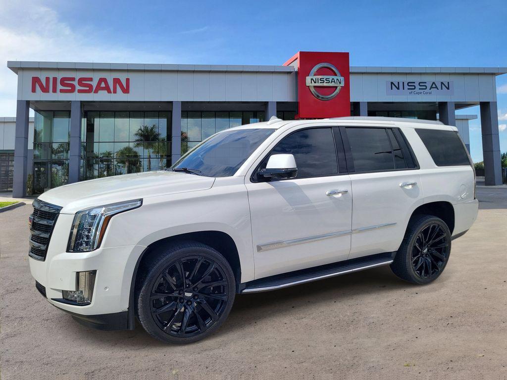 used 2020 Cadillac Escalade car, priced at $39,890