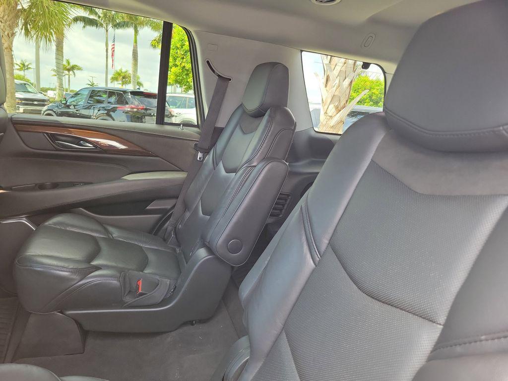 used 2020 Cadillac Escalade car, priced at $39,890