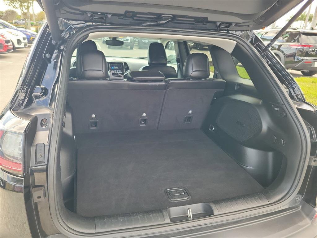 used 2019 Jeep Cherokee car, priced at $13,988